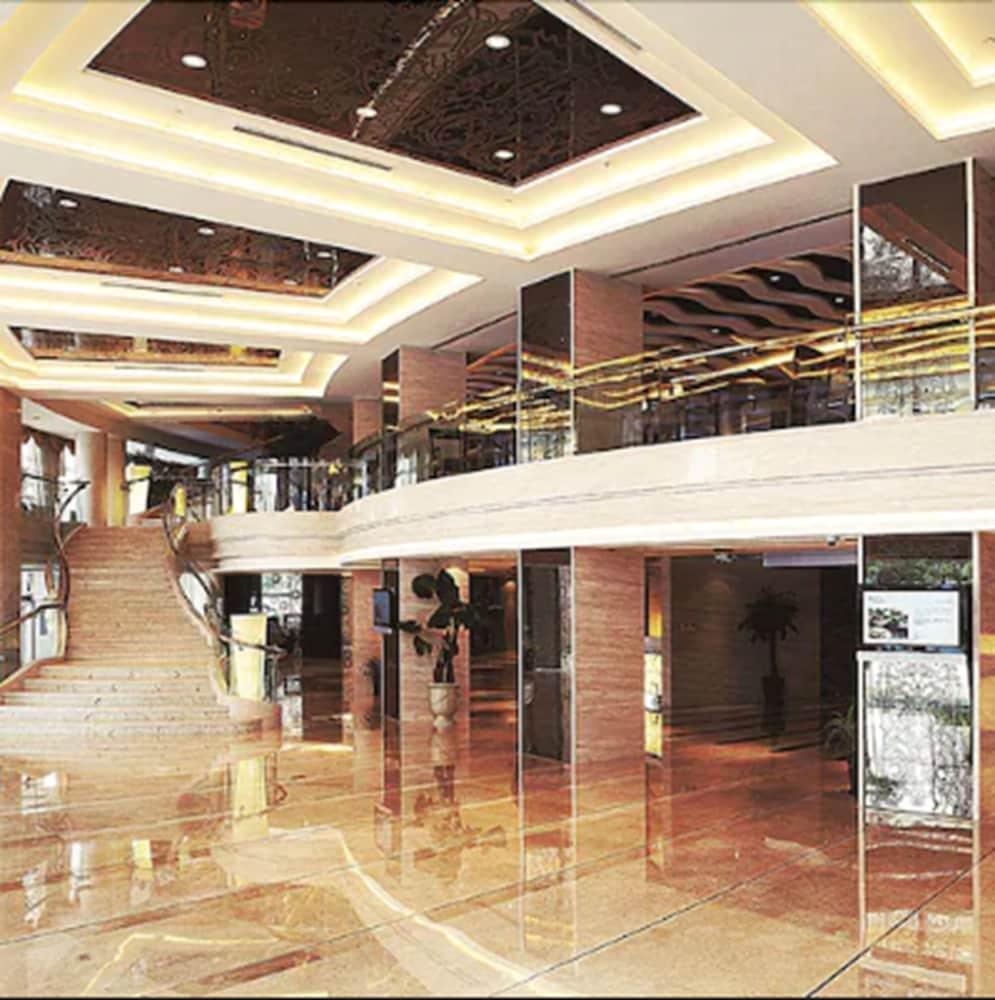 Regal Jinfeng Hotel Xangai