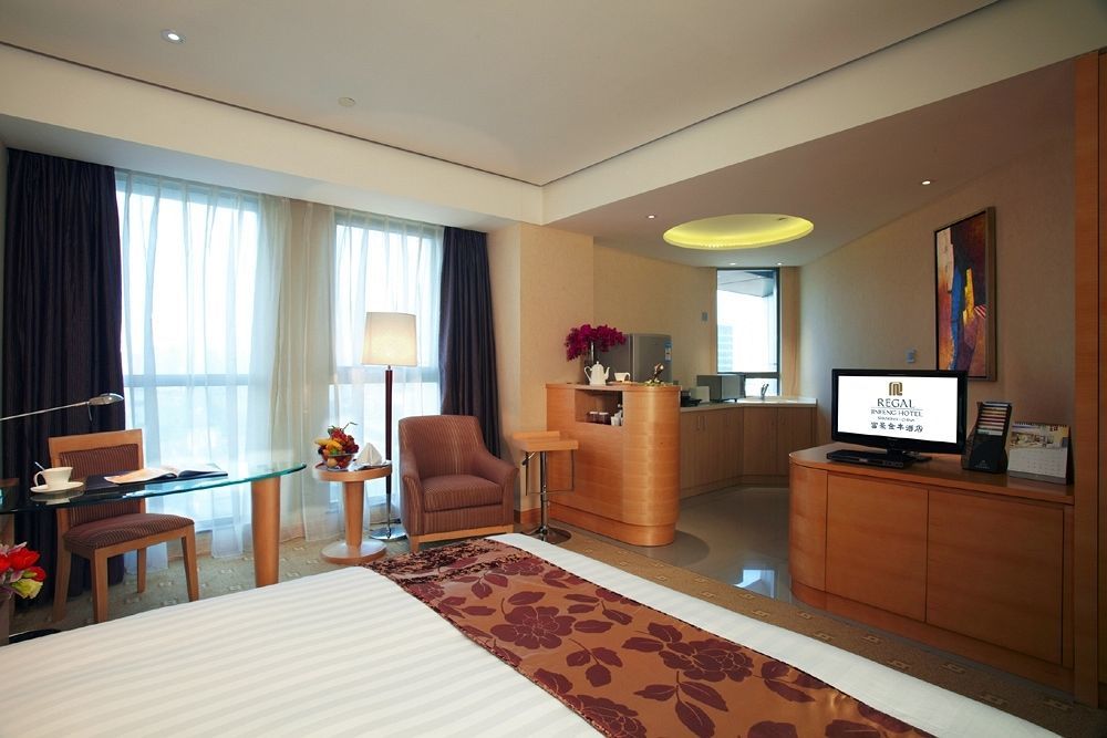 Hotel Regal Jinfeng 4*