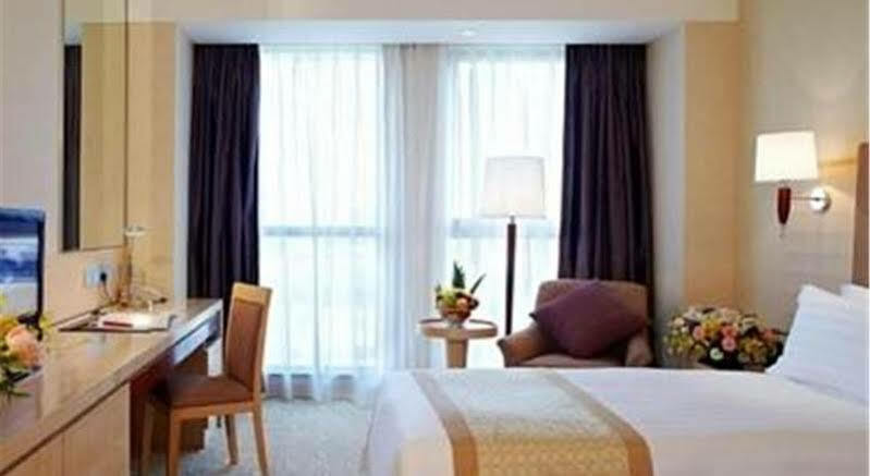 Regal Jinfeng Hotel Xangai